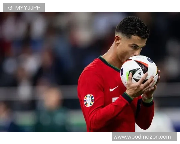 探寻5号背后的传奇足球明星及其辉煌成就